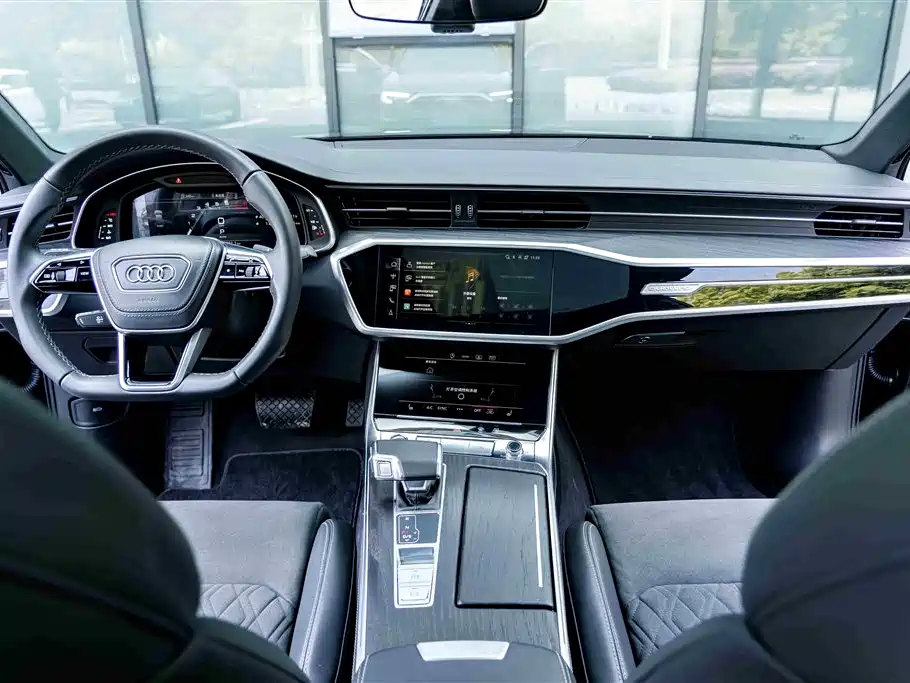 Audi A6L 2024 55 TFSI quattro Exclusive Dynamic фото 14