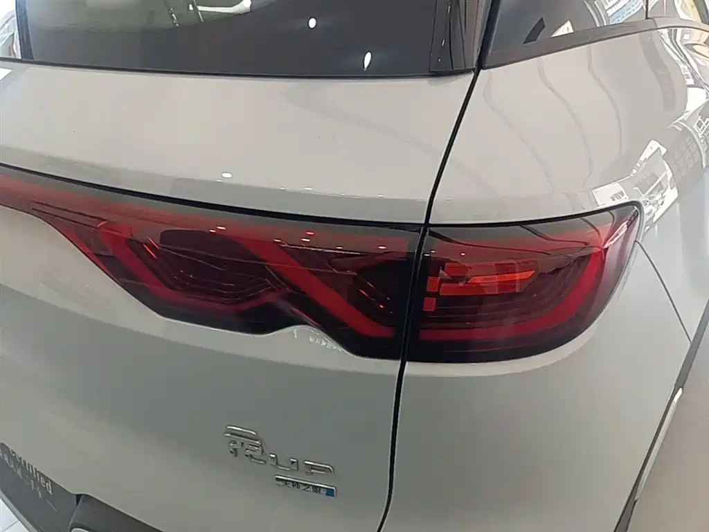 BYD Yuan UP 2025 Smart Drive Edition 401KM Vitality Version фото 8
