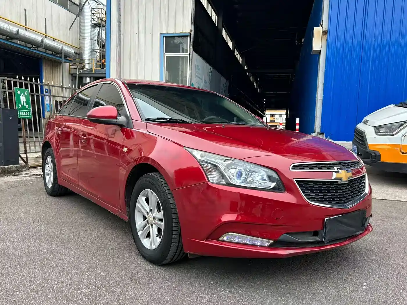 Chevrolet Cruze 2015 1.5L Classic SL MT фото 2