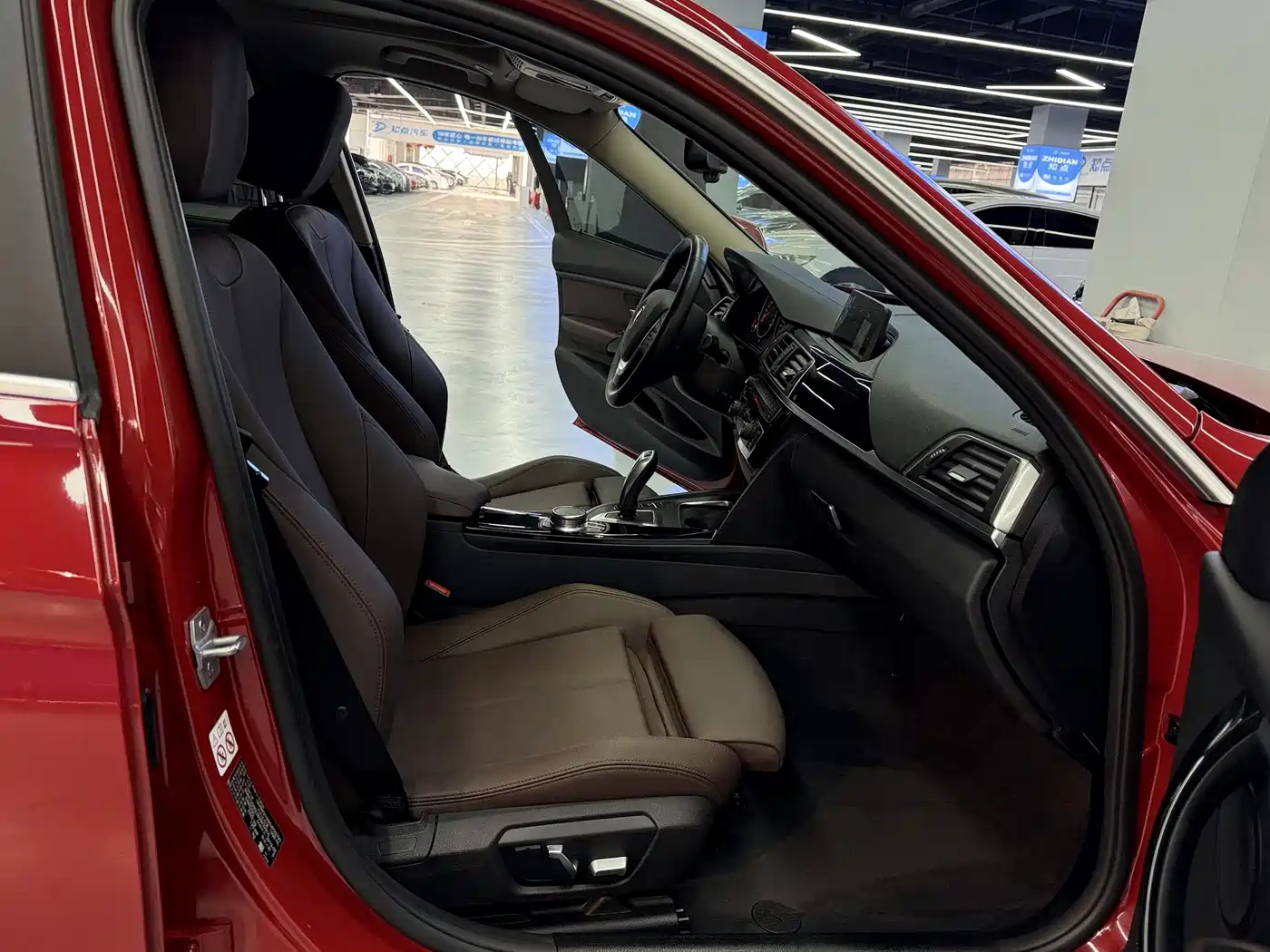 BMW 3 Series 2019 320Li Fashion Type фото 21