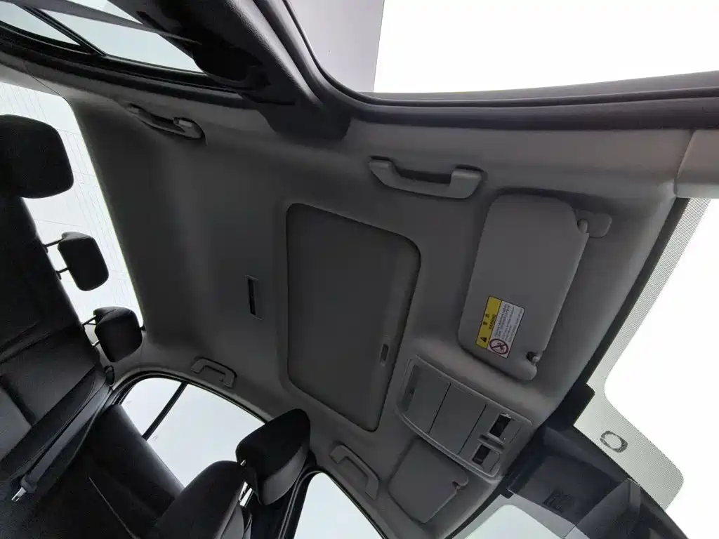 Mazda Mazda3 Axela 2024 2023 2.0L Auto Zhiyao