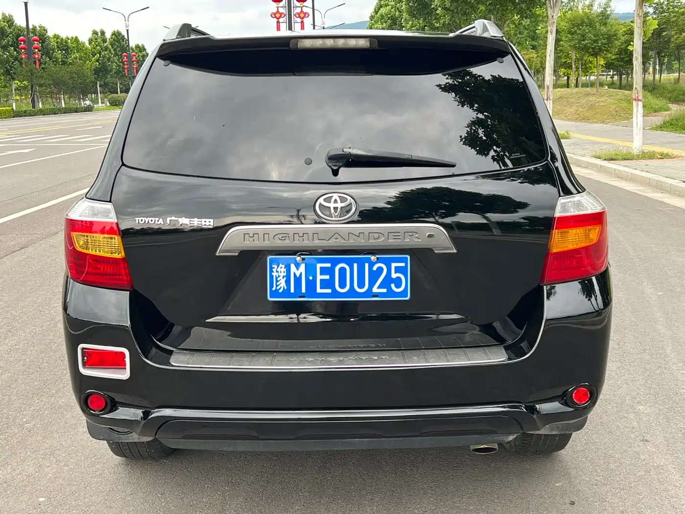 Toyota Highlander 2012 2.7L 2WD 7-Seater Luxury Edition фото 8