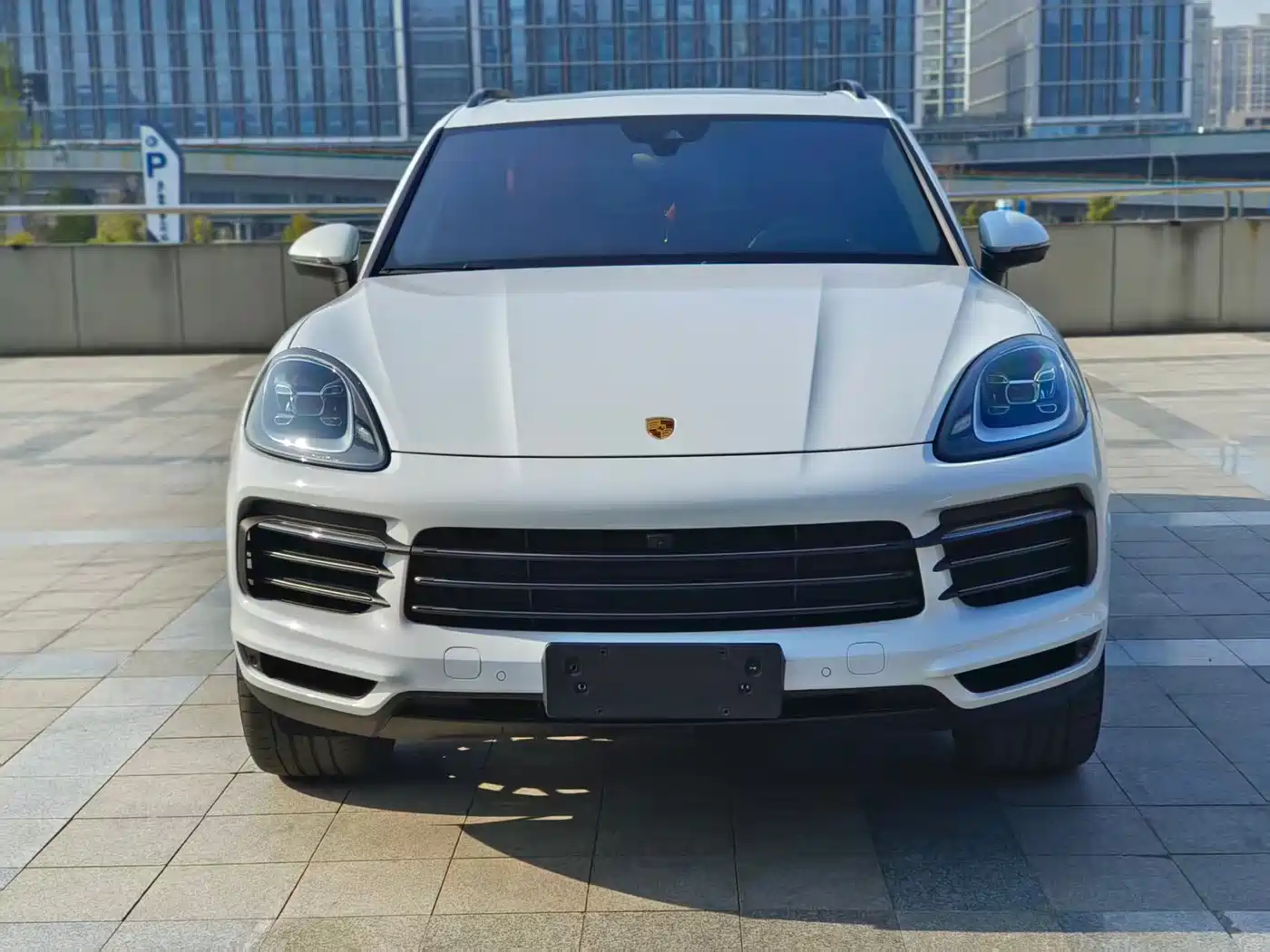 PORSCHE CAYENNE