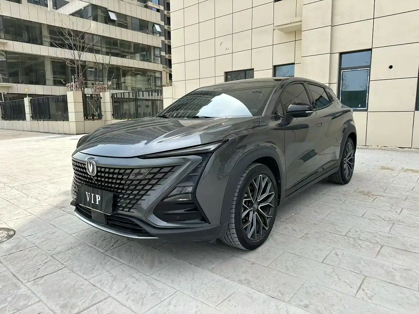 CHANGAN UNI T