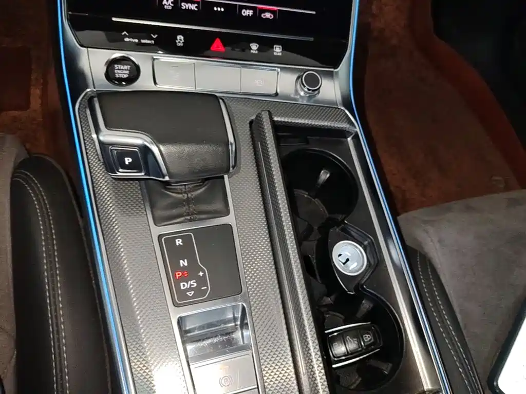 Audi A6L 2023 Facelift 40 TFSI Luxury Dynamic фото 21