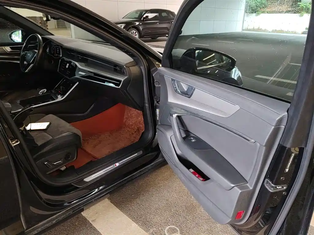 Audi A6L 2023 Facelift 40 TFSI Luxury Dynamic фото 11