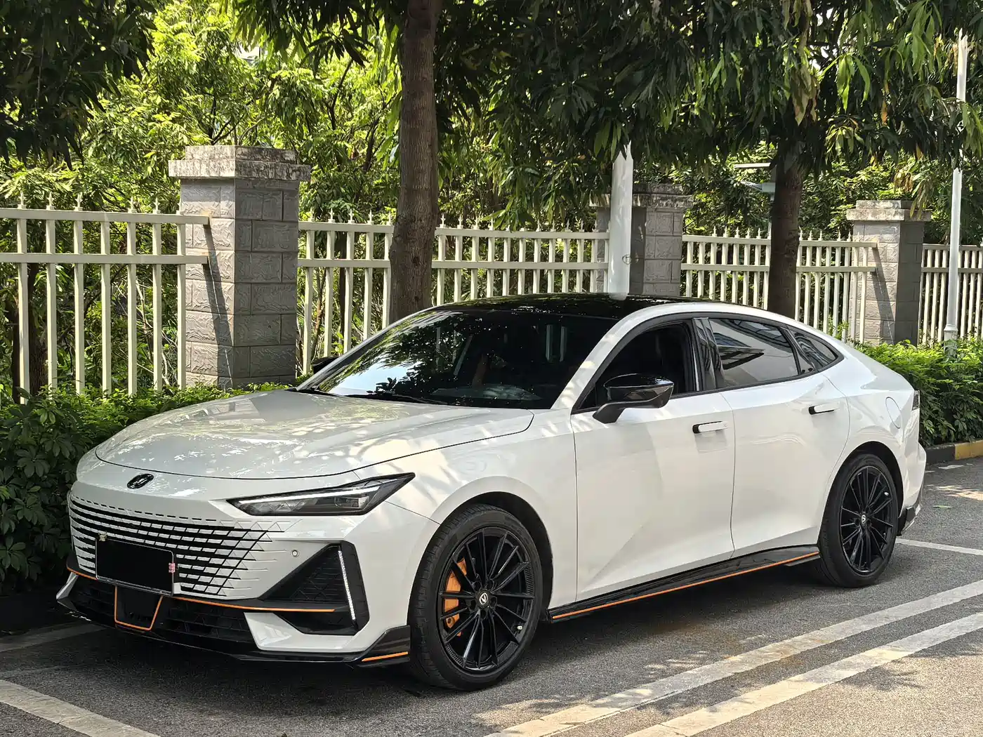 CHANGAN UNI-V