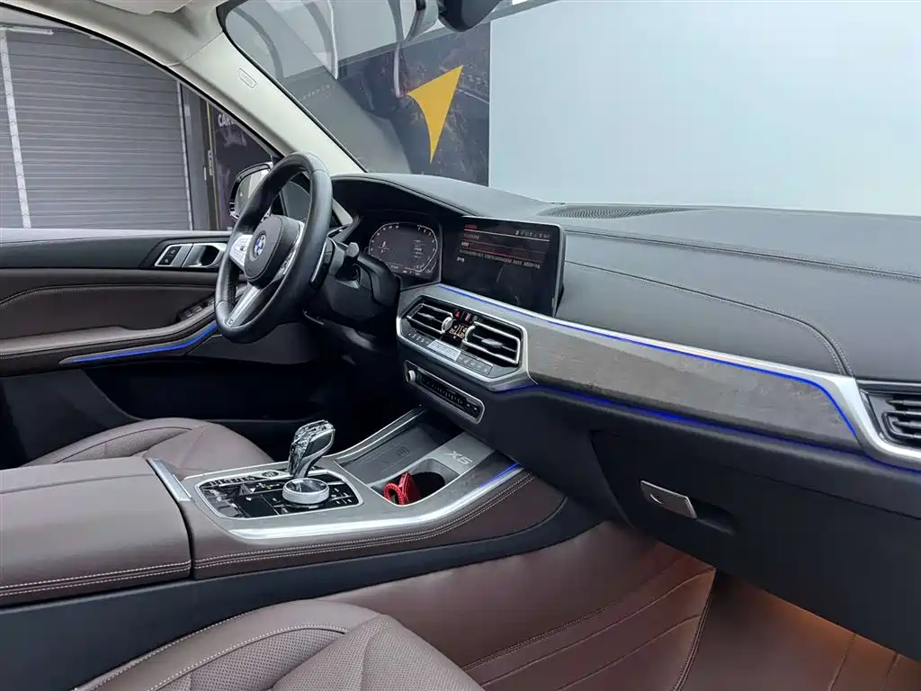 BMW X5 2022 xDrive 30Li Premium M Sport Package фото 20