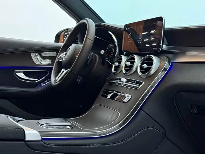 Mercedes-Benz GLC 2021 GLC 260 L 4MATIC Luxury фото 5