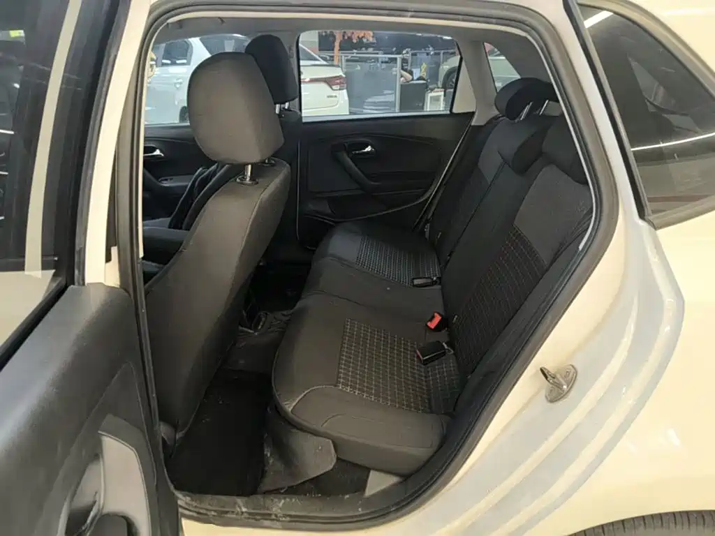 Volkswagen Polo 2014 2014 1.6L Automatic Comfort Edition