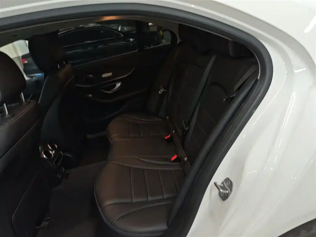Mercedes-Benz C-Class 2020 C 260 L Sport фото 24