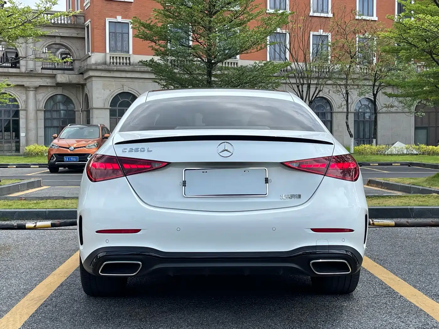 Mercedes-Benz C-Class 2024 C 260 L Night Edition Sport фото 5
