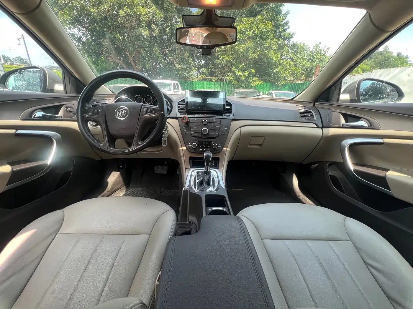 Buick Regal 2010 2010 2.0L Expo Edition