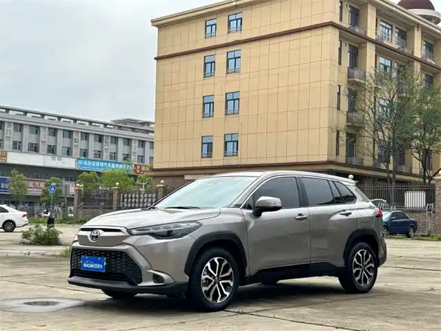 Toyota Frontlander 2023 2.0L CVT Luxury Edition