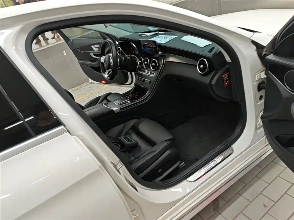 Mercedes-Benz C-Class 2020 C 260 L Sport фото 11