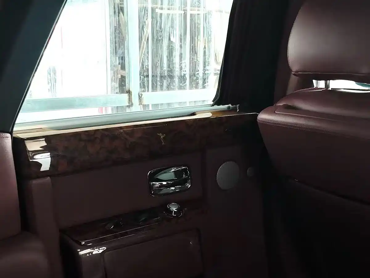 Rolls-Royce Phantom 2013 2013 6.7L Standard