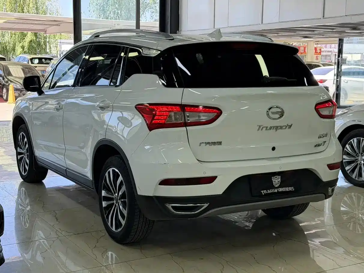 GAC Trumpchi Trumpchi GS4 2017 235T Automatic 2WD Luxury Smart Connected Edition фото 4
