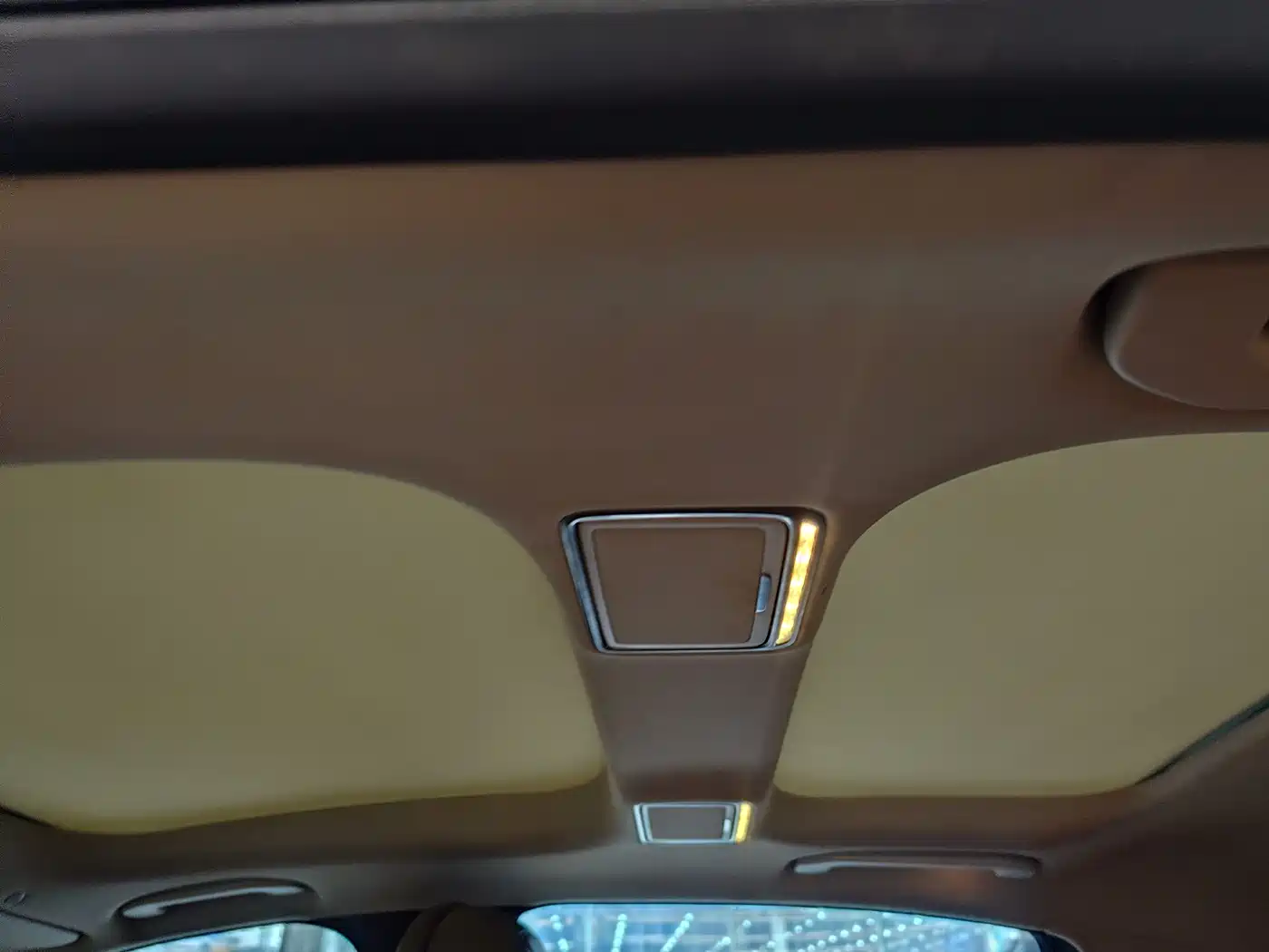 Mercedes-Benz E-Class 2022 E 300 L Fashion фото 9