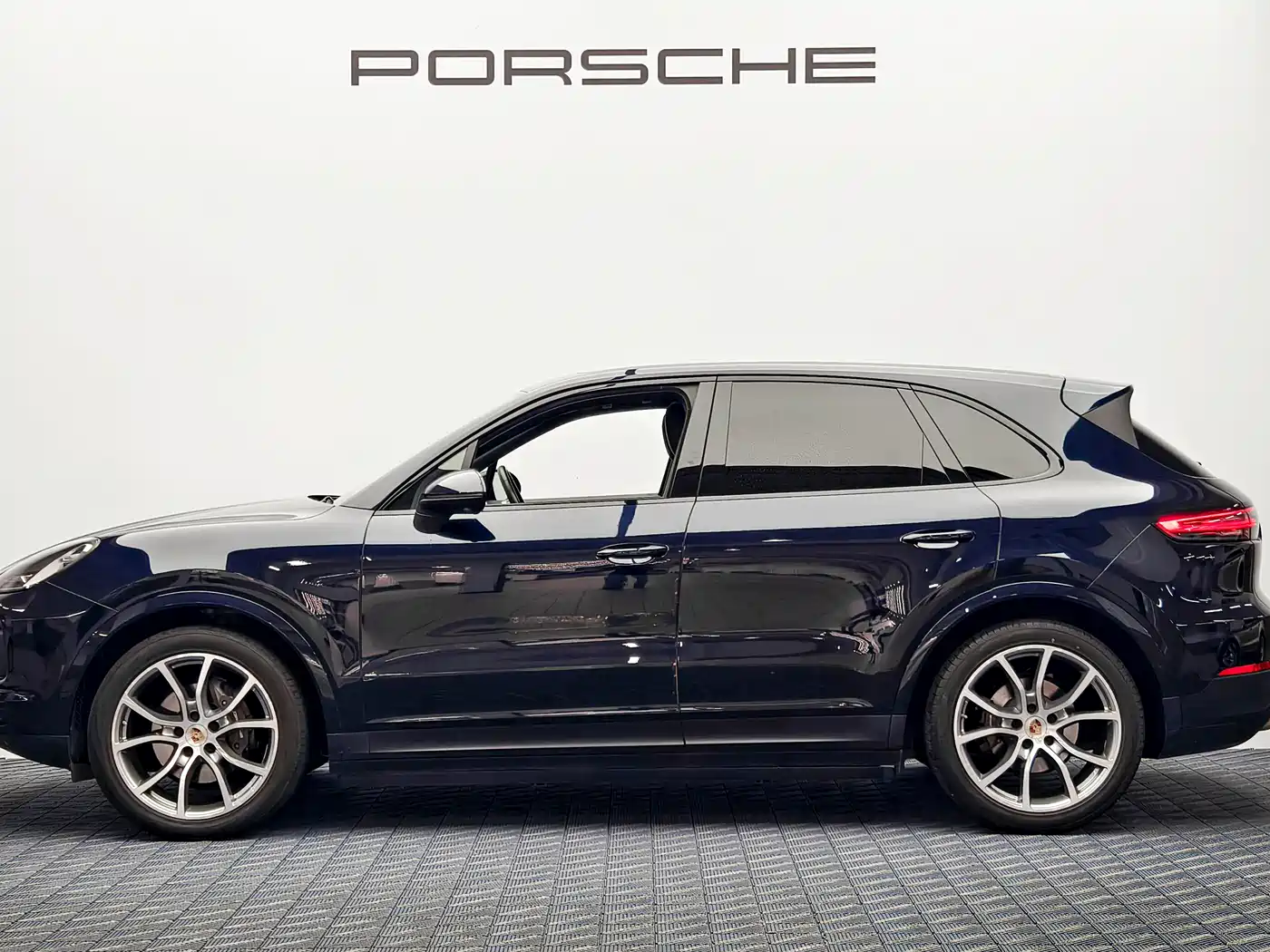 Porsche Cayenne фото 4
