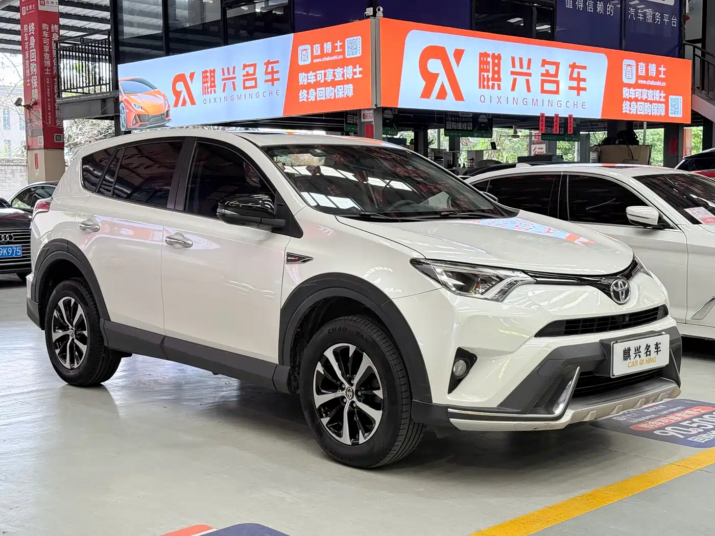 Toyota RAV4 Rongfang 2018 2.0L CVT 2WD Trend X Edition фото 3