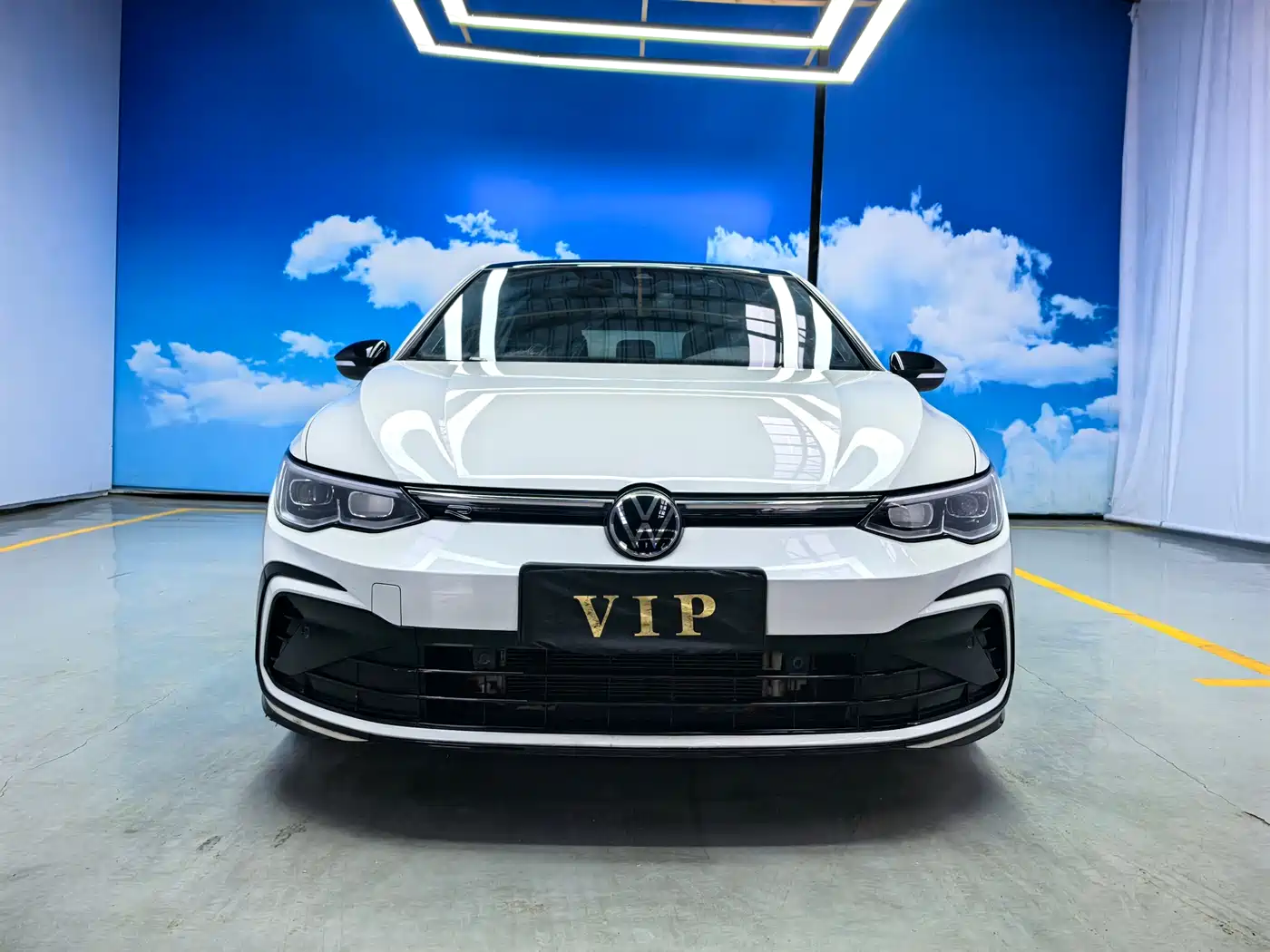 Volkswagen Golf 2021 280TSI DSG R-Line фото 2