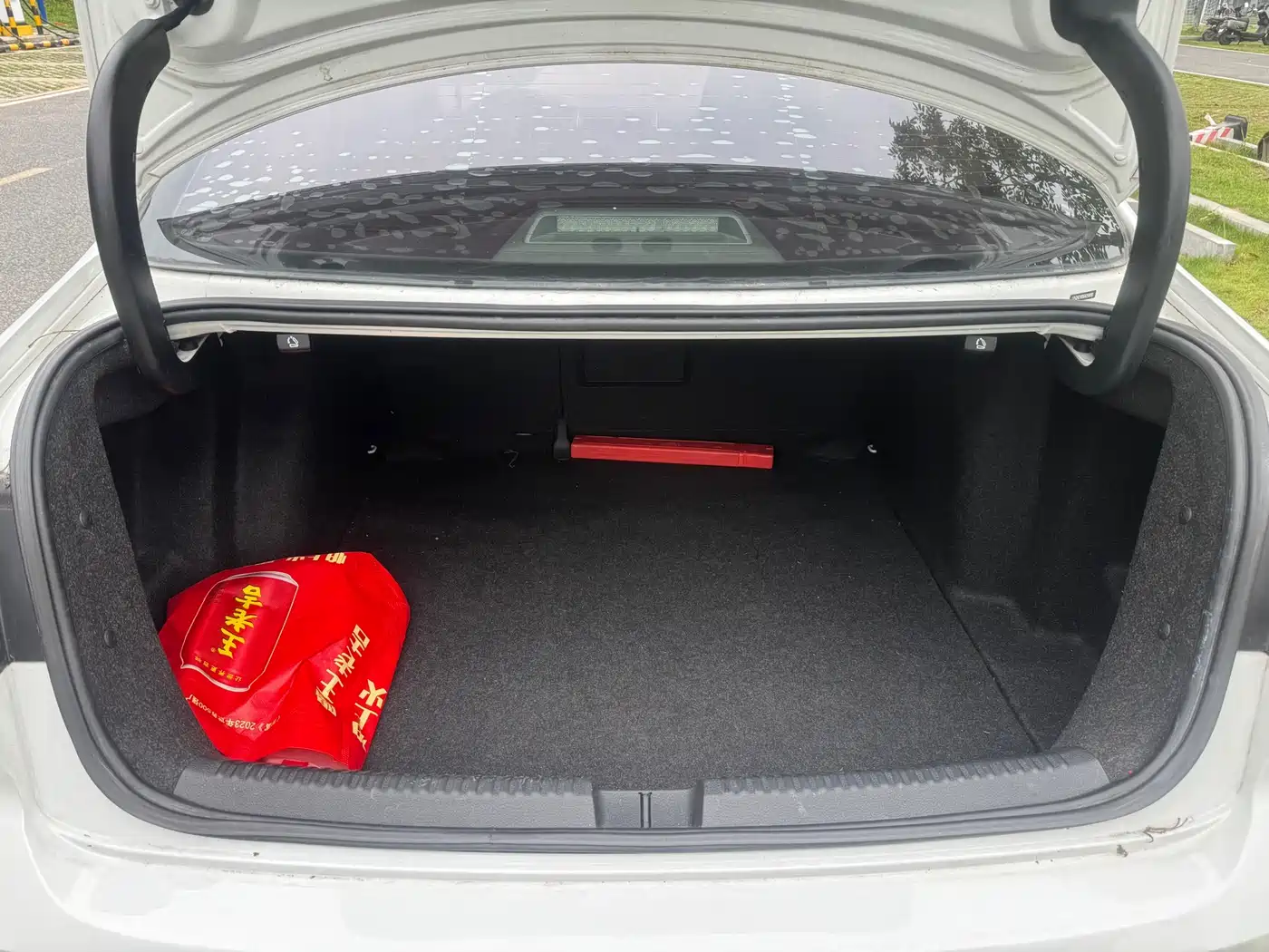 Volkswagen Sagitar 2017 280TSI Automatic R-Line фото 19