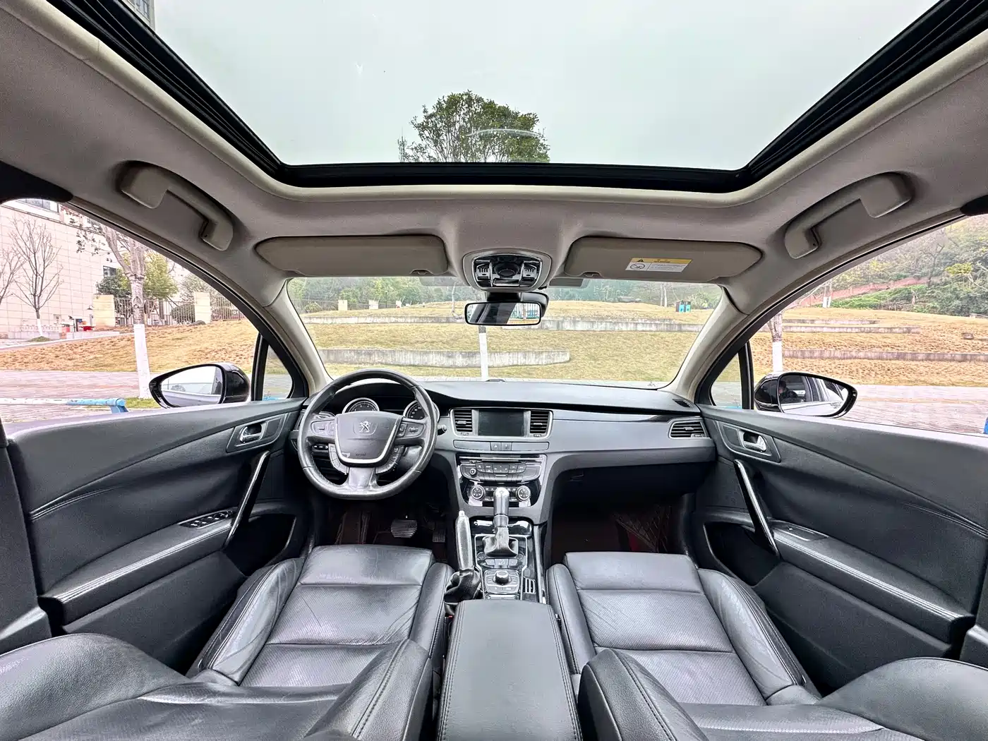 Peugeot 508 2013 2.3L Roland Garros Edition фото 31