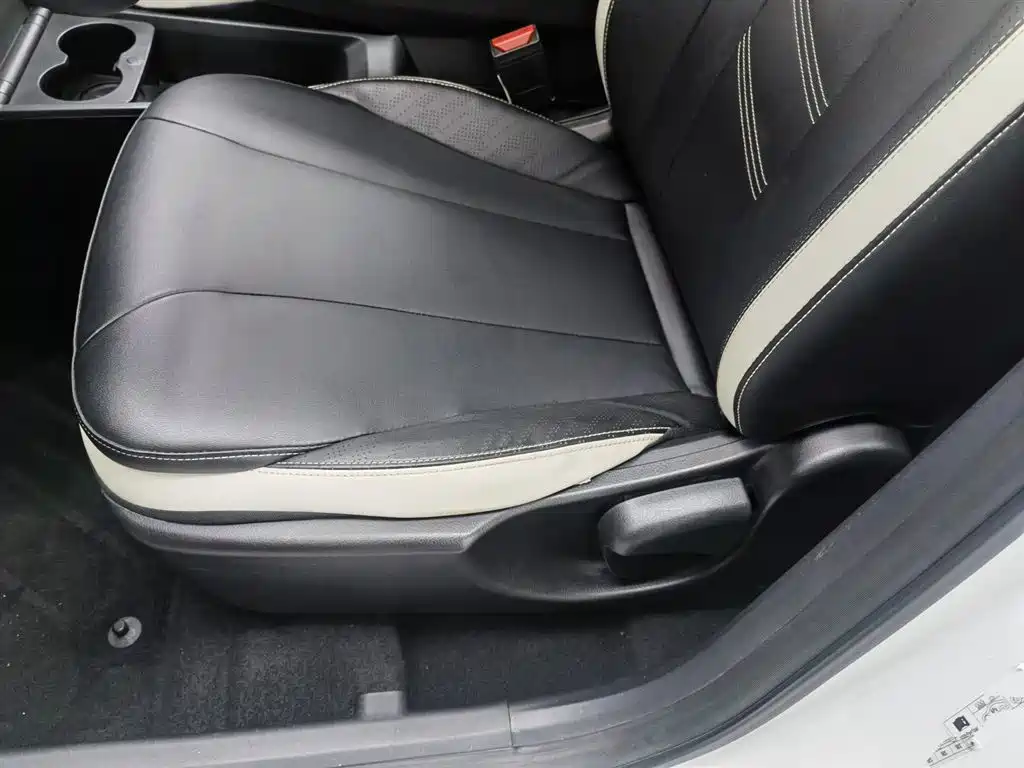 GEELY GEOMETRY E FIREFLY