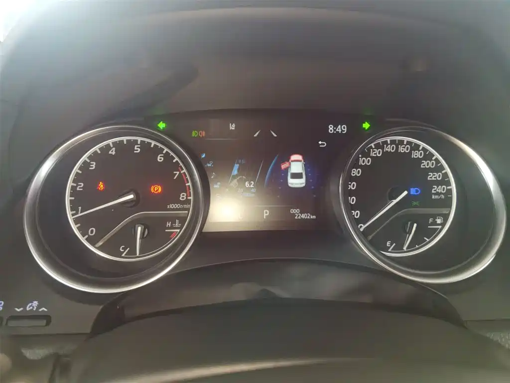 Toyota Camry 2023 2.0G Luxury Edition фото 8