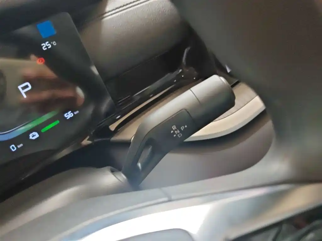 Geely Galaxy Galaxy Stellar 6 2025 Model 60km Free Edition фото 14