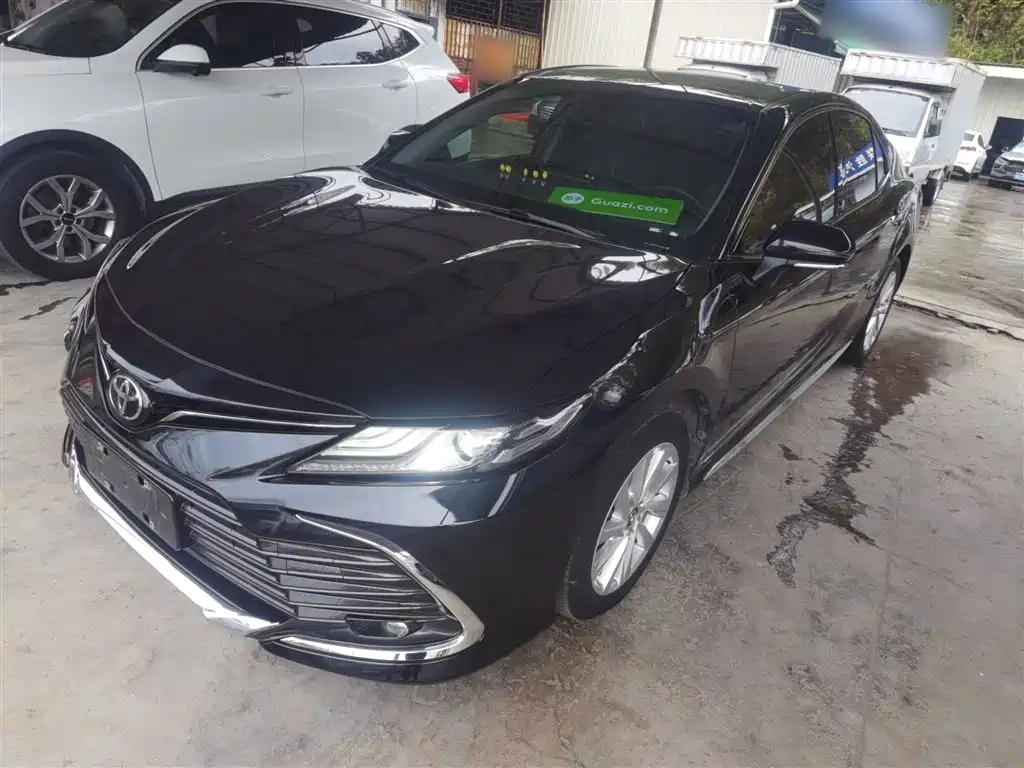 Toyota Camry 2023 2.0G Luxury Edition