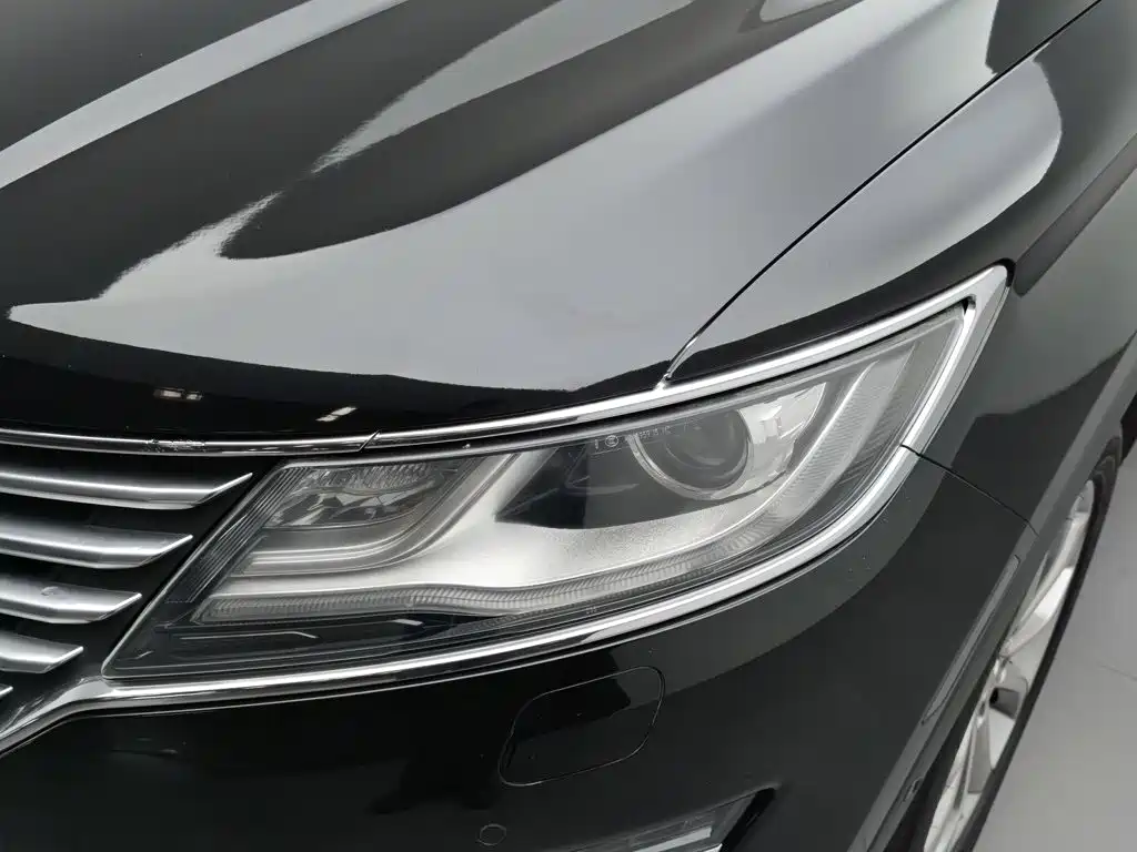 Lincoln MKC 2018 2017 2.0T 4WD Elegance Edition