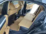 Фото 5 - Lexus ES