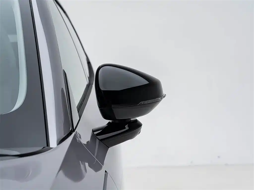 Volvo XC70 Plug-in Hybrid 2026 2026 AWD Extended Range Core