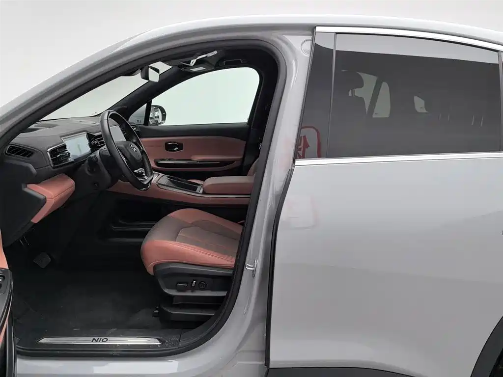 NIO NIO EC6