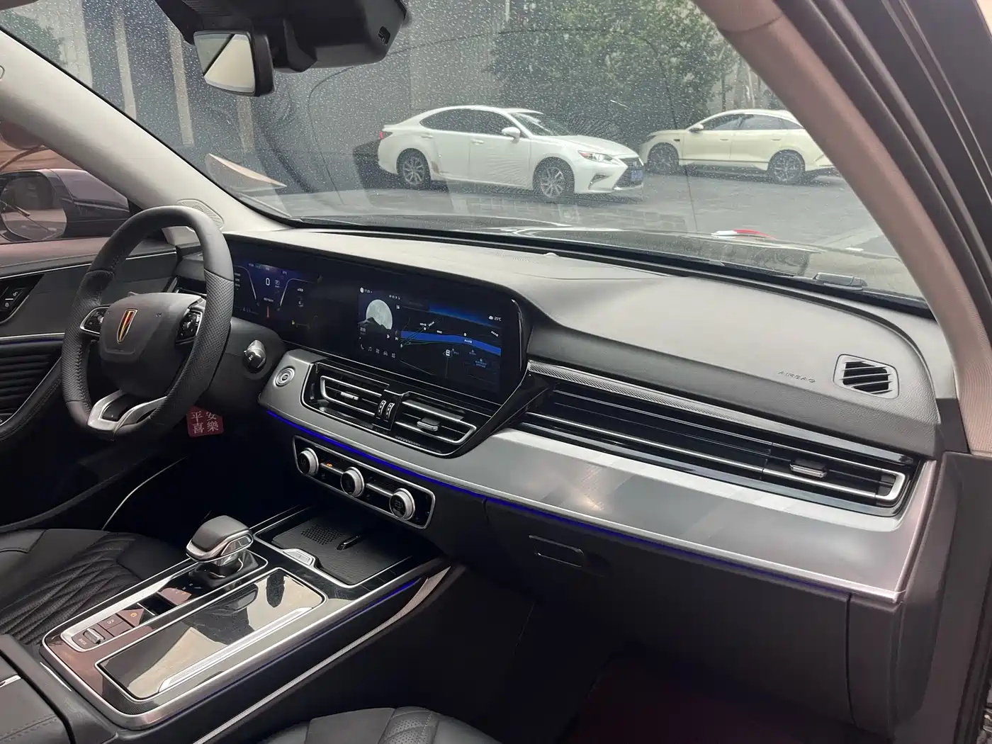 Hongqi HS5 2023 2.0T Flag Enjoy Pro Edition фото 24