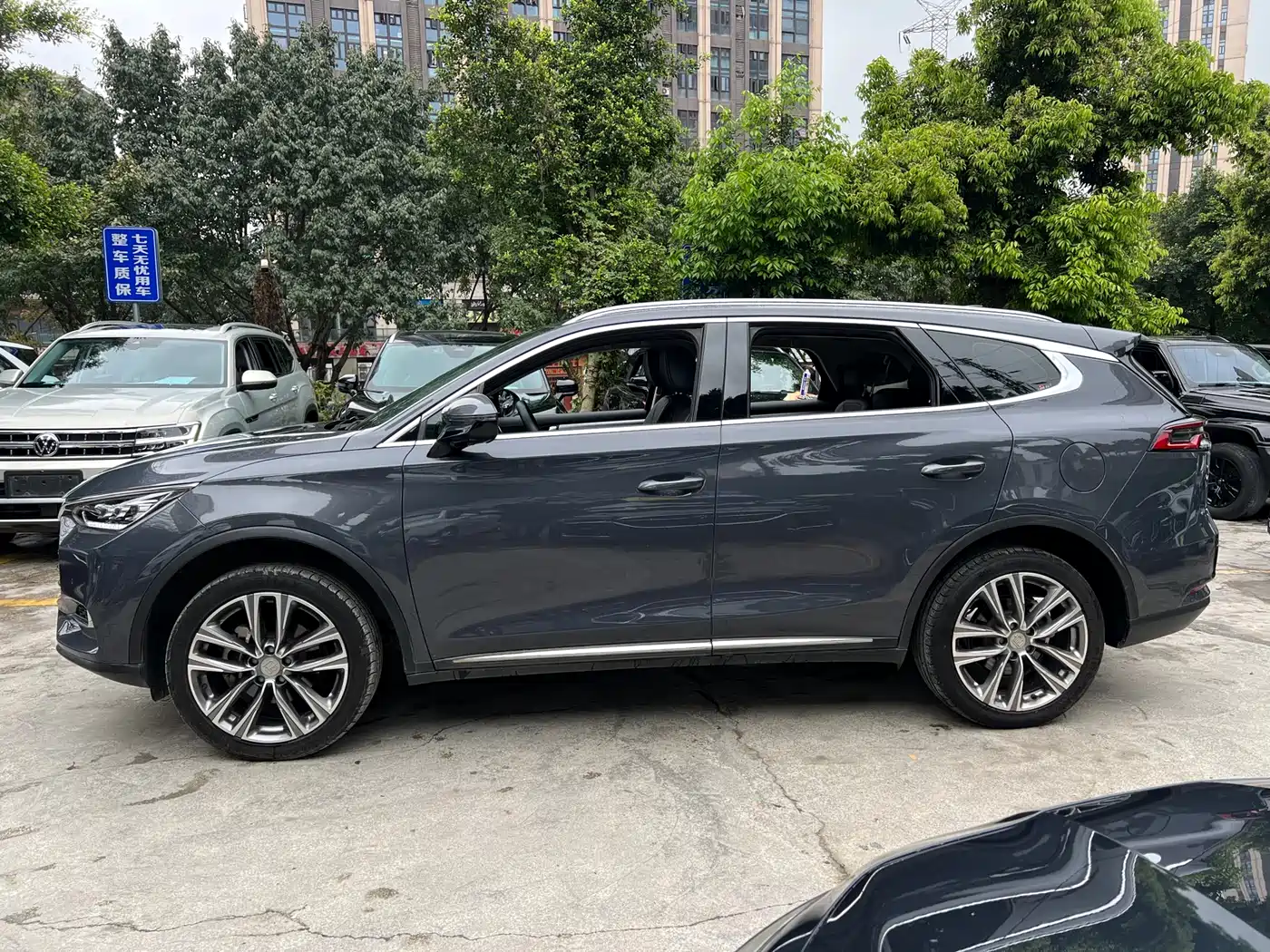 BYD TANG