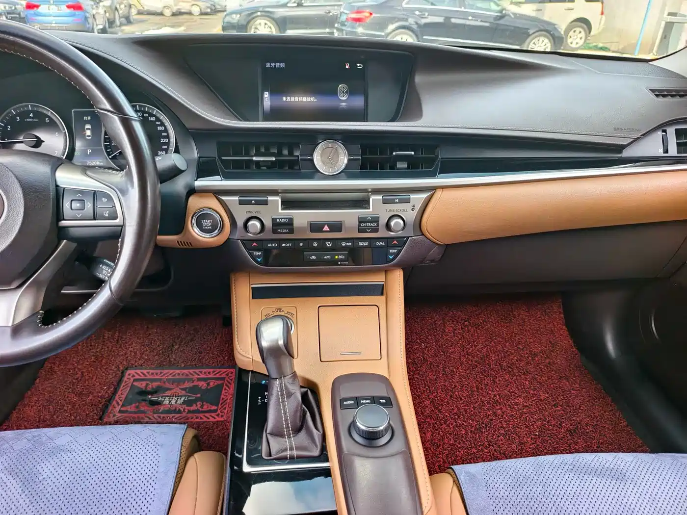 Lexus ES 2015 200 Elite Edition фото 13
