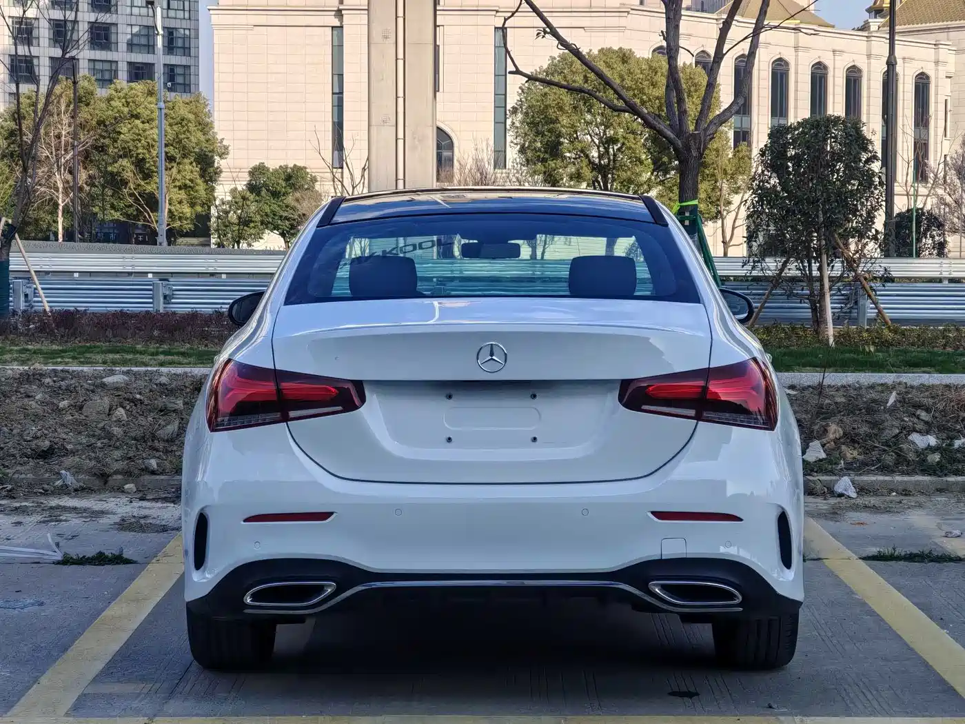Mercedes-Benz A-Class 2021 A 200 L Sport Sedan Dynamic Type фото 10
