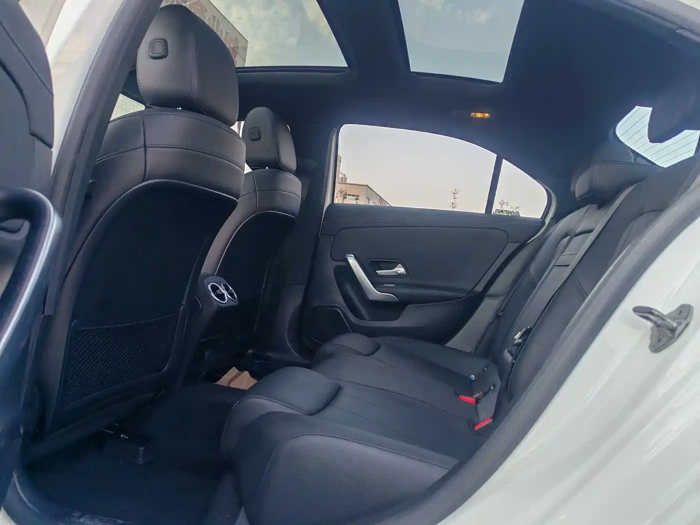 Mercedes-Benz A-Class 2021 A 200 L Sport Sedan Dynamic Type фото 5