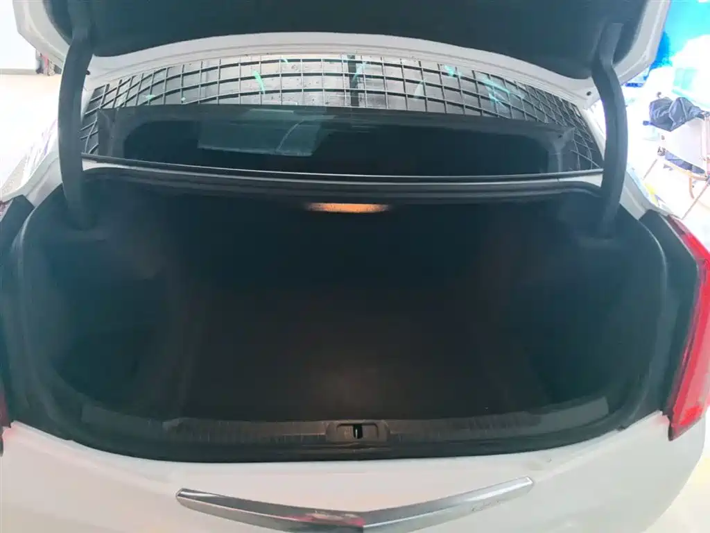 Cadillac ATS-L 2017 28T Technology фото 19