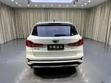 Photo 5 - Jetta VS7