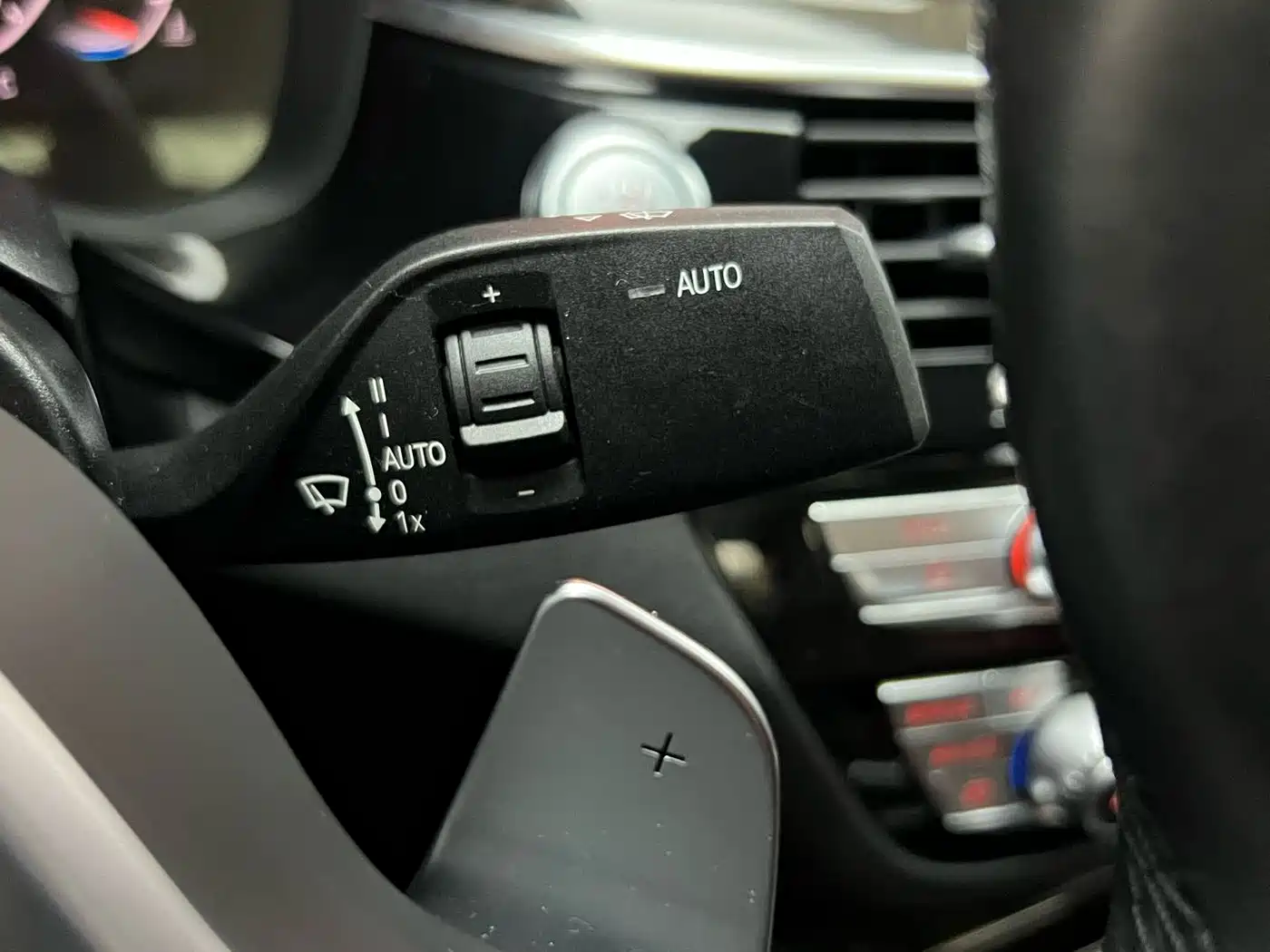 BMW 5 Series 2020 530Li Exclusive M Sport Package фото 23