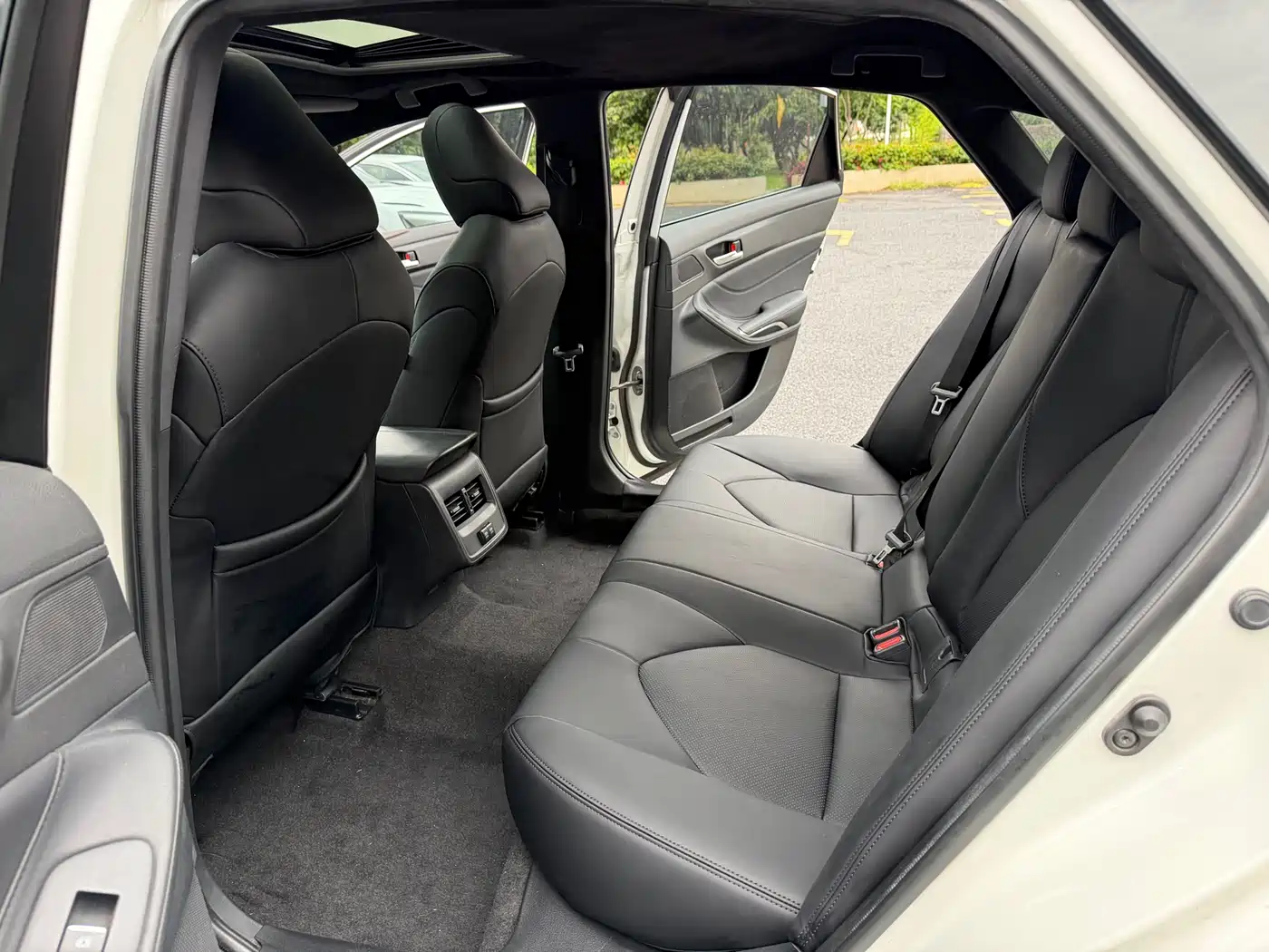 Toyota Avalon 2019 2.5L Progressive Edition China V фото 11