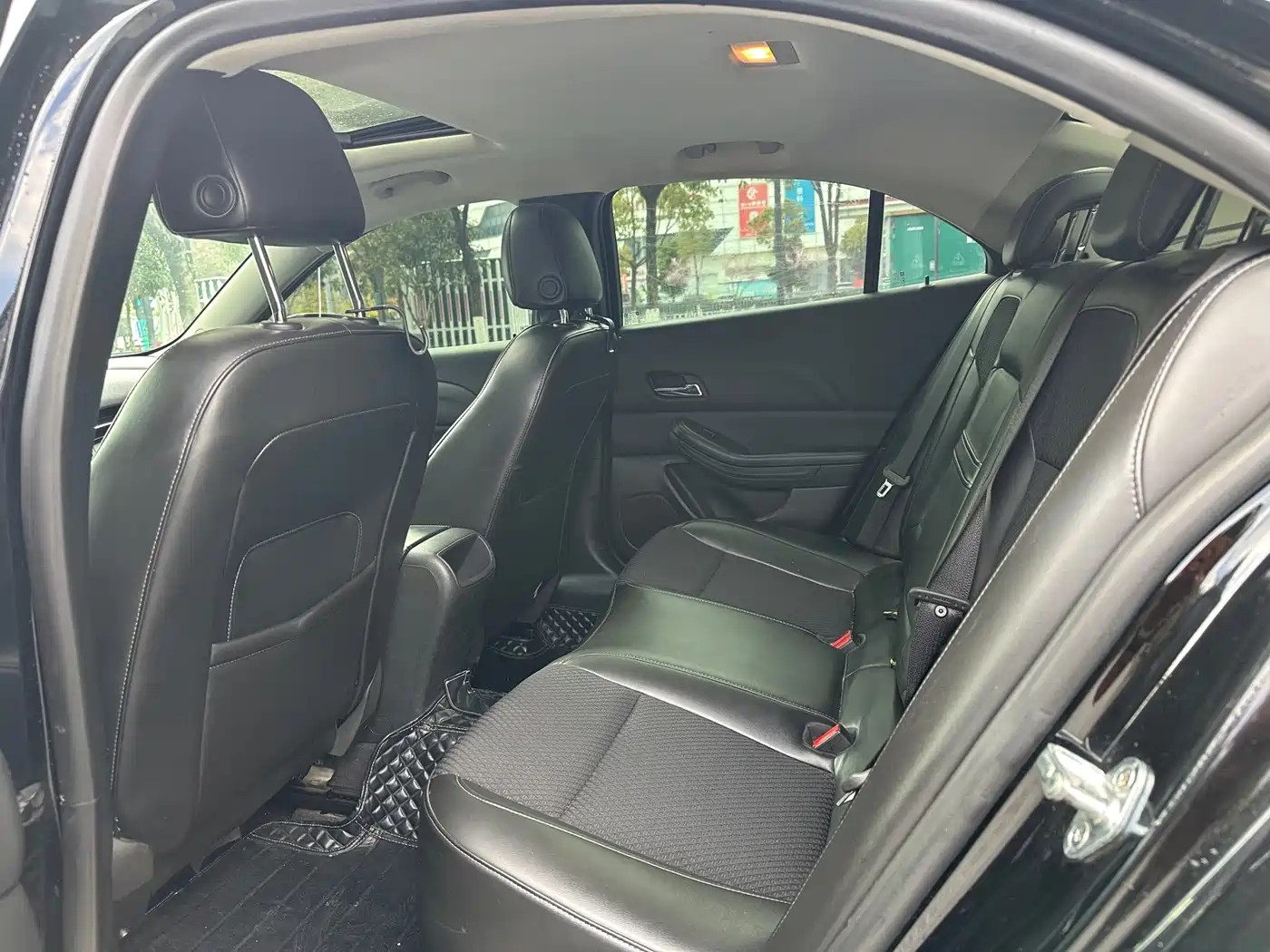 Chevrolet Malibu 2013 1.6T Automatic Comfort фото 7