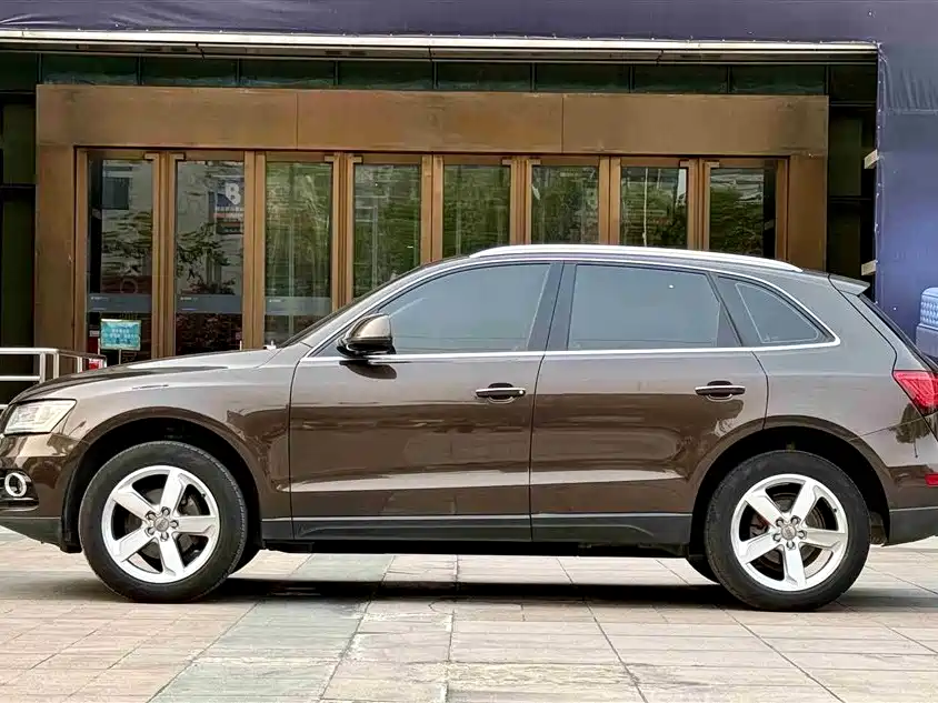 Audi Q5 2016 40 TFSI Technology Model фото 7