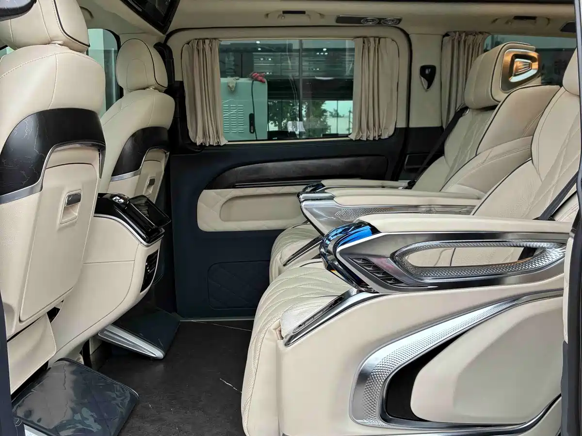 Rhein Auto Rhein Traveler 2025 2024 2.0T Vito Fashion Edition