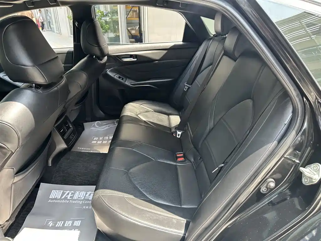Toyota Avalon 2019 Hybrid 2.5L Luxury Edition China VI фото 19