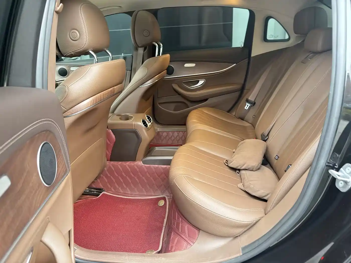 Mercedes-Benz E-Class 2020 E 260 L фото 24