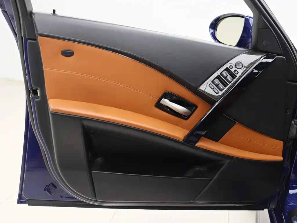 BMW M5 2006 2005 Model M5